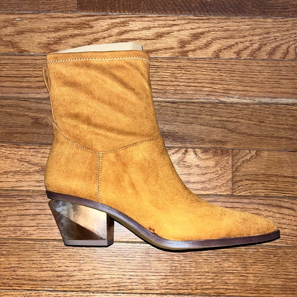 Franco Sarto Sammi Pointy Toe Booties Whiskey & Gold Tone Faux Suede Women’s 6 - Picture 6 of 13